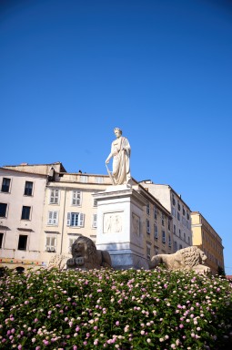 L1000361.jpg