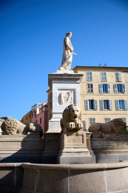 L1000365.jpg