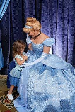 2025-10-27---Magic-Kingdom-Park---Cinderellas-royal-table_3.jpeg