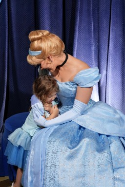 2025-10-27---Magic-Kingdom-Park---Cinderellas-royal-table_4.jpeg