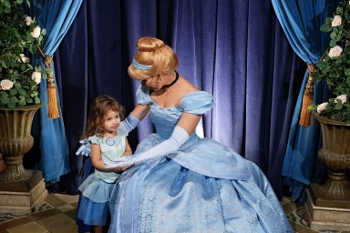 2025-10-27---Magic-Kingdom-Park---Cinderellas-royal-table_5.jpeg