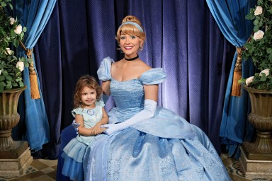 2025-10-27---Magic-Kingdom-Park---Cinderellas-royal-table_6.jpeg