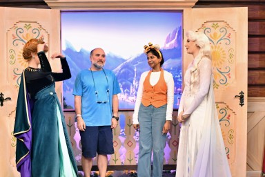 2025-10-28---Epcot---Frozen_6.jpeg