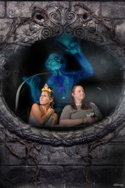 2025-10-28---Magic-Kingdom-Park---Haunted-mansion_4.jpeg