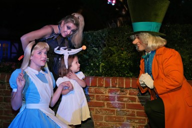 2025-10-28---Magic-Kingdom-Park---Mad-tea-party_8.jpeg