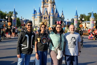 2025-10-28---Magic-Kingdom-Park---The-plaza-restaurant.jpeg