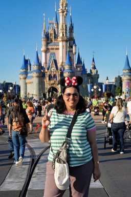 2025-10-28---Magic-Kingdom-Park---The-plaza-restaurant_10.jpeg