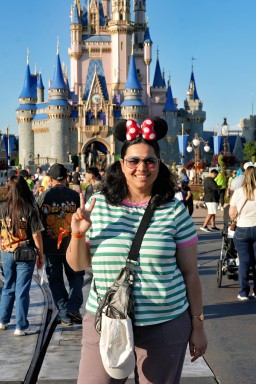2025-10-28---Magic-Kingdom-Park---The-plaza-restaurant_12.jpeg