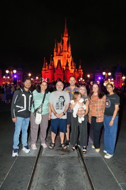 2025-10-29---Magic-Kingdom-Park---The-plaza-restaurant_3.jpeg