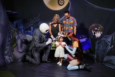 2025-10-29---Magic-Kingdom-Park---Town-square-theater_11.jpeg