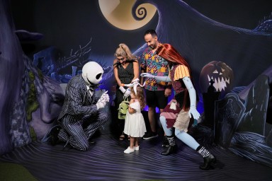 2025-10-29---Magic-Kingdom-Park---Town-square-theater_14.jpeg