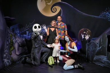 2025-10-29---Magic-Kingdom-Park---Town-square-theater_6.jpeg