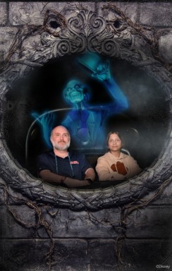 2025-10-30---Magic-Kingdom-Park---Haunted-mansion_11.jpeg