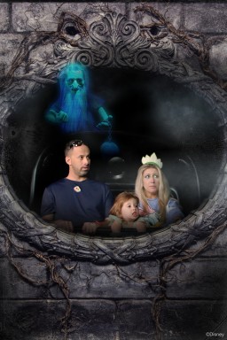 2025-10-30---Magic-Kingdom-Park---Haunted-mansion_13.jpeg