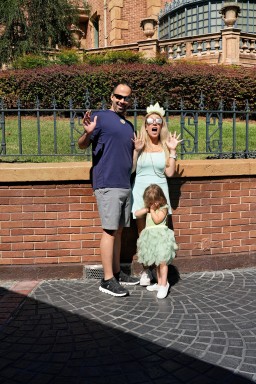 2025-10-30---Magic-Kingdom-Park---Haunted-mansion_2.jpeg