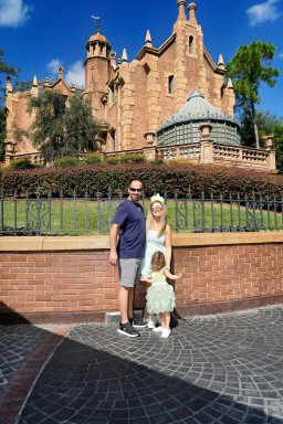 2025-10-30---Magic-Kingdom-Park---Haunted-mansion_7.jpeg