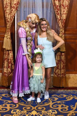 2025-10-30---Magic-Kingdom-Park---Princess-fairytale-hall_26.jpeg