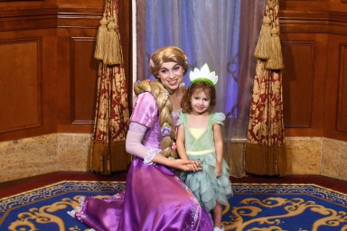 2025-10-30---Magic-Kingdom-Park---Princess-fairytale-hall_36.jpeg