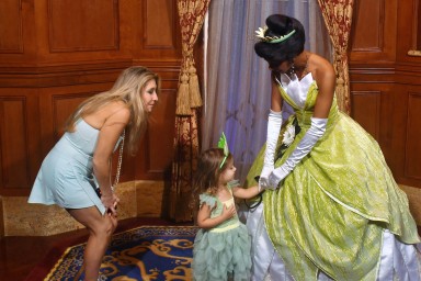 2025-10-30---Magic-Kingdom-Park---Princess-fairytale-hall_4.jpeg