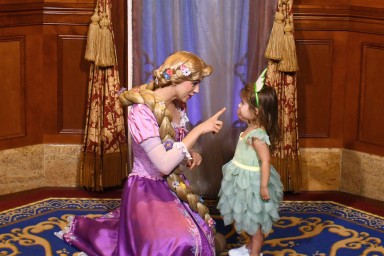 2025-10-30---Magic-Kingdom-Park---Princess-fairytale-hall_40.jpeg