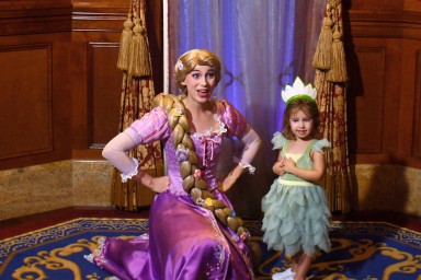 2025-10-30---Magic-Kingdom-Park---Princess-fairytale-hall_47.jpeg