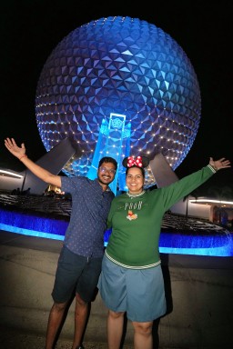 2025-10-31---Epcot---Epcot-entrance_4.jpeg